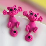 Pendientes de colores con lindo gatito