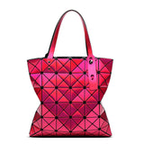 Bolso brillante con hologramas